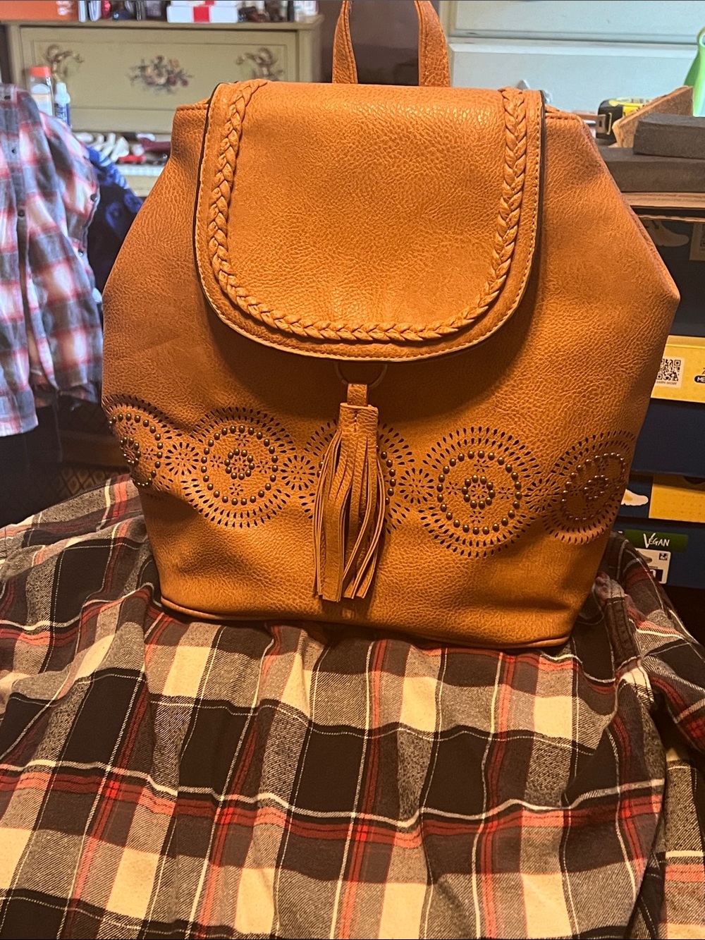CAMEL FAUX LEATHER BOHO BAG/BACKPACK WITH TASSEL & LASER CUT DETAILING
